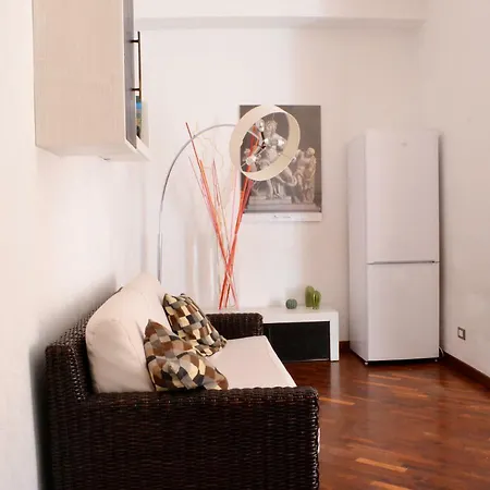 Fiorelli Apt. *
